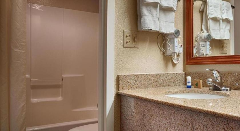 Best Western Windsor Inn Dumas Buitenkant foto